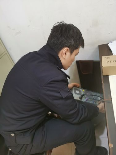 法制中队克服网络故障全力保障窗口服务——网络工作纪实